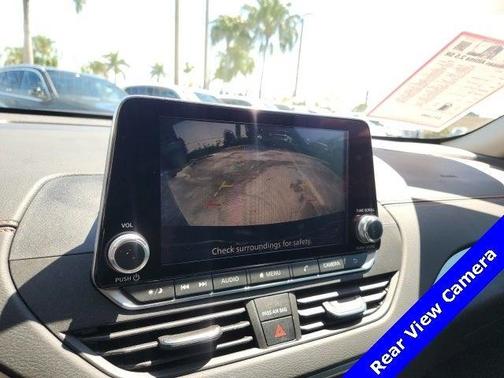 2022 Nissan Altima 2.5 SR