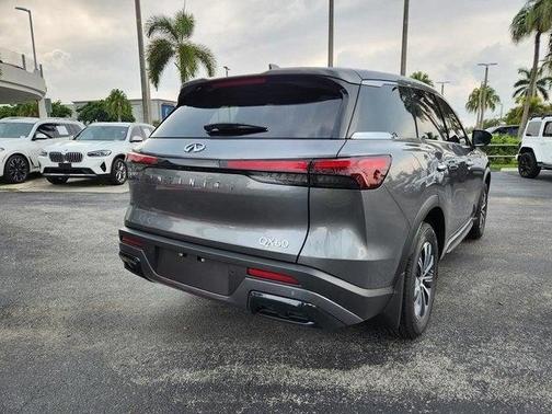 2025 INFINITI QX60 Pure