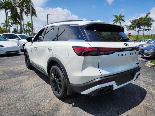 2025 INFINITI QX60 Luxe