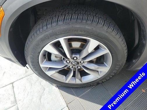 2022 INFINITI QX60 Luxe