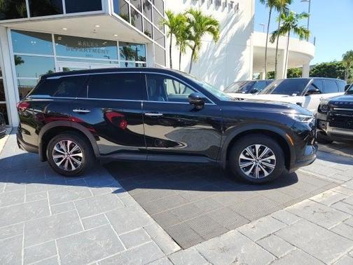 2025 INFINITI QX60 Pure