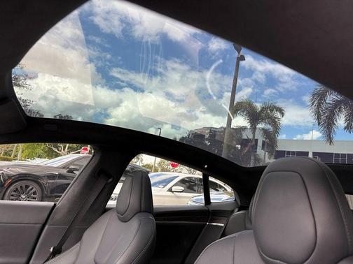 2023 Tesla Model S Standard Range