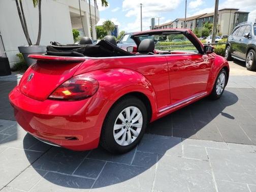 2019 Volkswagen Beetle 2.0T S