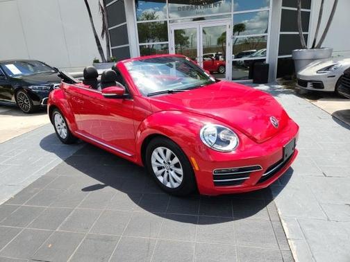 2019 Volkswagen Beetle 2.0T S