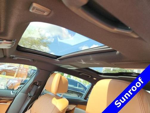 2022 BMW 740 i xDrive