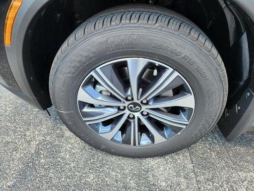 2025 INFINITI QX60 Pure