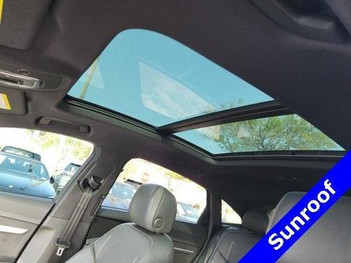 2023 Audi e-tron S Premium Plus