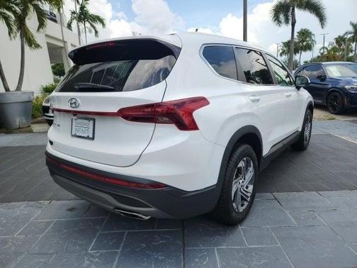 2023 Hyundai SANTA FE SE
