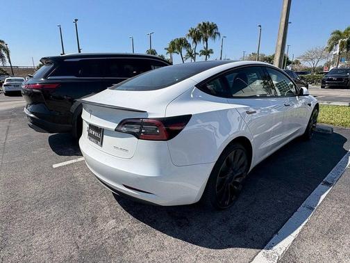 2023 Tesla Model 3 Performance