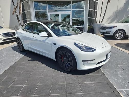 2023 Tesla Model 3 Performance