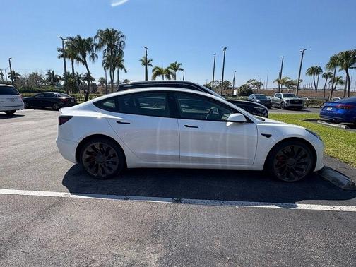 2023 Tesla Model 3 Performance