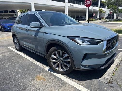 2022 INFINITI QX50 Luxe