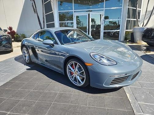 2018 Porsche 718 Cayman S