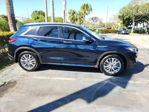 2025 INFINITI QX50 Luxe