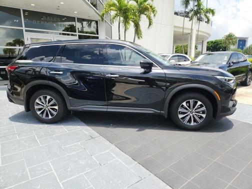 2025 INFINITI QX60 Pure