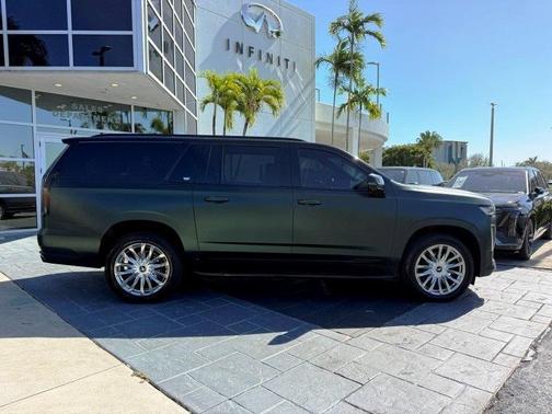 2021 Cadillac Escalade ESV Premium Luxury