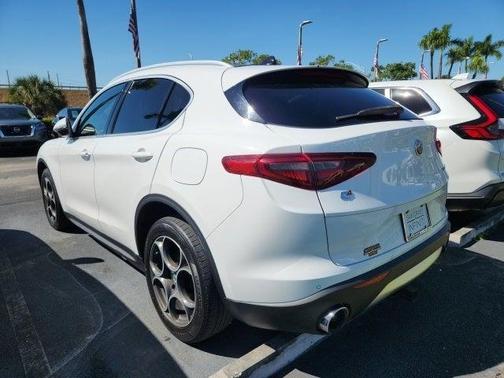 2019 Alfa Romeo Stelvio Ti
