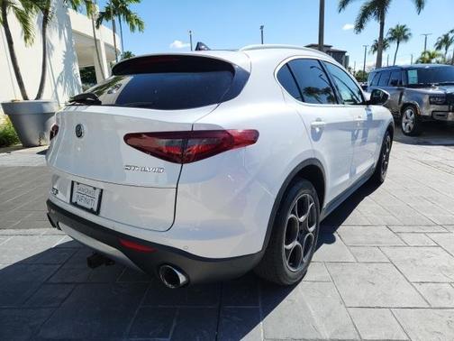 2019 Alfa Romeo Stelvio Ti