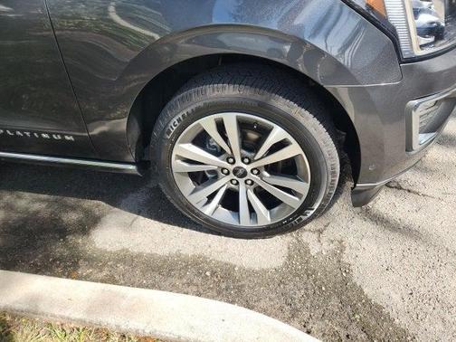 2020 Ford Expedition Platinum