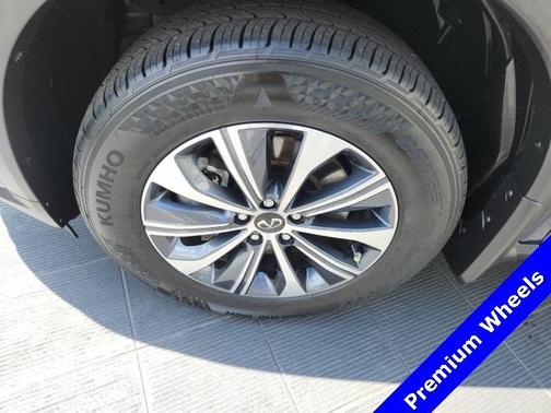 2024 INFINITI QX60 Pure