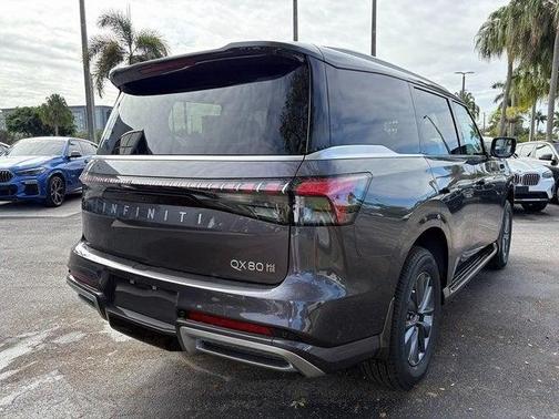 2026 INFINITI QX80 PURE