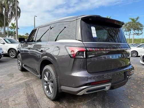 2026 INFINITI QX80 PURE