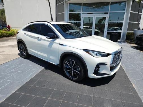 2023 INFINITI QX55 LUXE