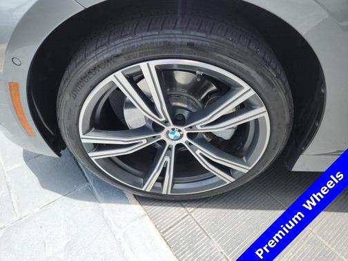 2023 BMW 330 i