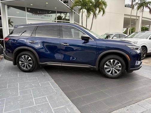 2025 INFINITI QX60 Pure