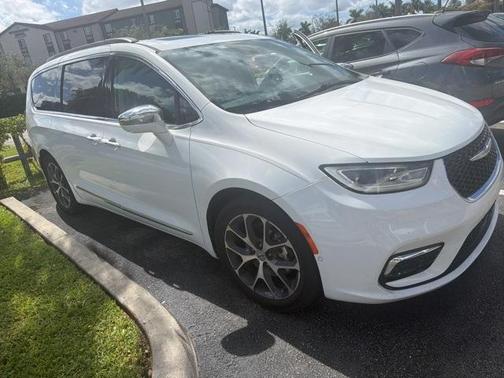 2022 Chrysler Pacifica Limited