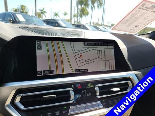 2022 BMW 330 i