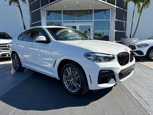 2021 BMW X4 M40i