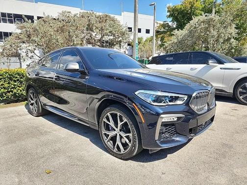 2020 BMW X6 M50i