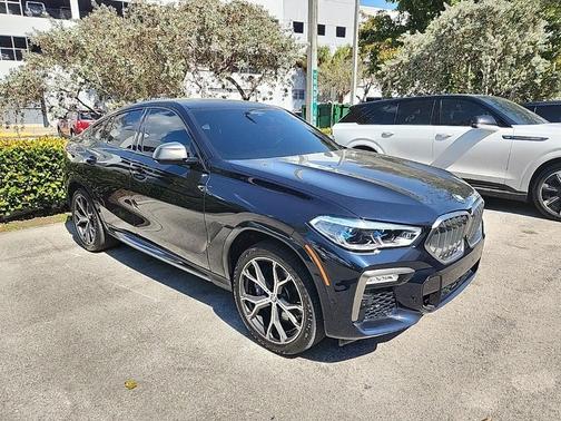 2020 BMW X6 M50i