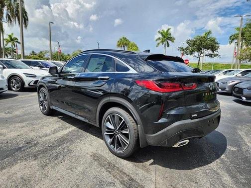 2025 INFINITI QX55 ESSENTIAL