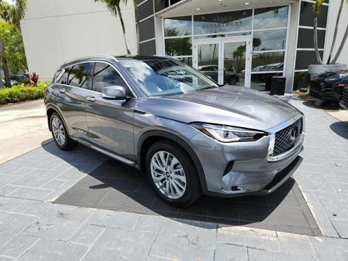 2024 INFINITI QX50 Luxe
