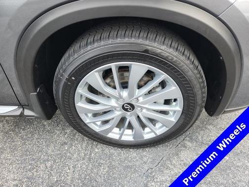 2025 INFINITI QX50 Luxe