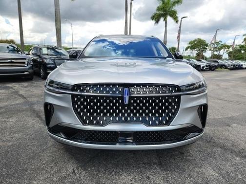 2024 Lincoln Nautilus Reserve