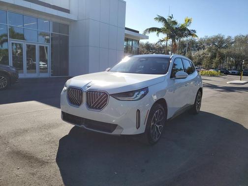 White 2025 BMW X3 30 xDrive