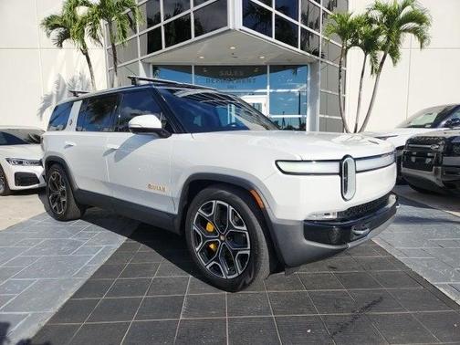 2023 Rivian R1S Adventure Quad Motor Large Pack