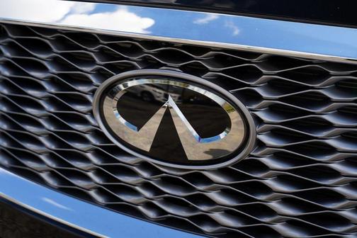 Black Obsidian 2025 INFINITI QX55 ESSENTIAL