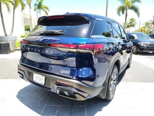 2025 INFINITI QX60 Pure
