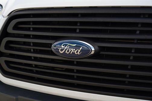 Oxford White 2018 Ford Transit-150 Base