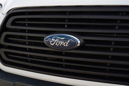 Oxford White 2018 Ford Transit-150 Base