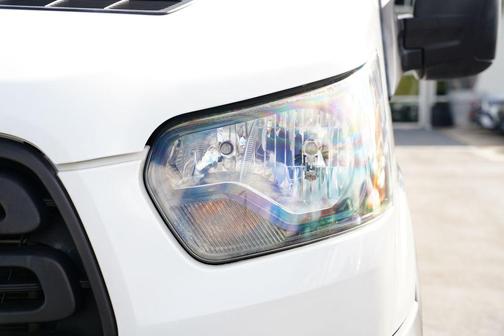 Oxford White 2018 Ford Transit-150 Base