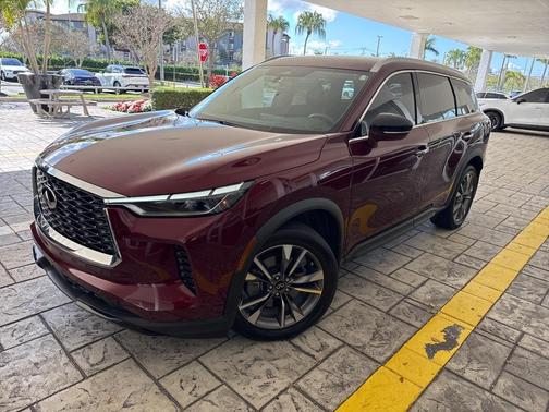 2023 INFINITI QX60 Luxe