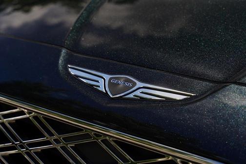 Black 2025 Genesis GV80 2.5T