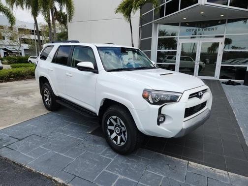 2023 Toyota 4Runner TRD Off Road