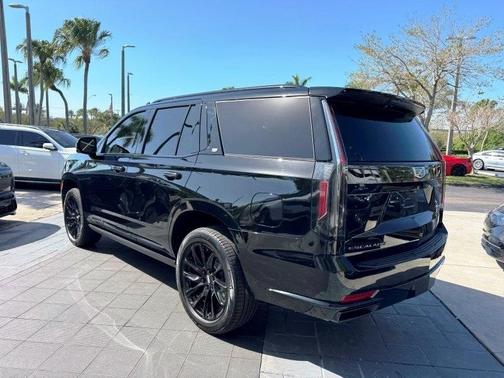 2023 Cadillac Escalade Sport
