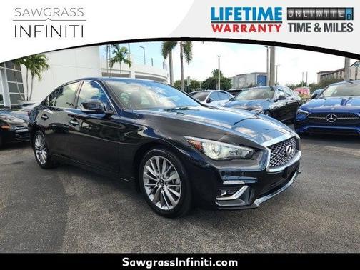 2024 INFINITI Q50 LUXE